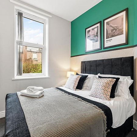 20 Percent Off! Stylish Sheffield Abode Sleeps 12 Apartment Exterior photo