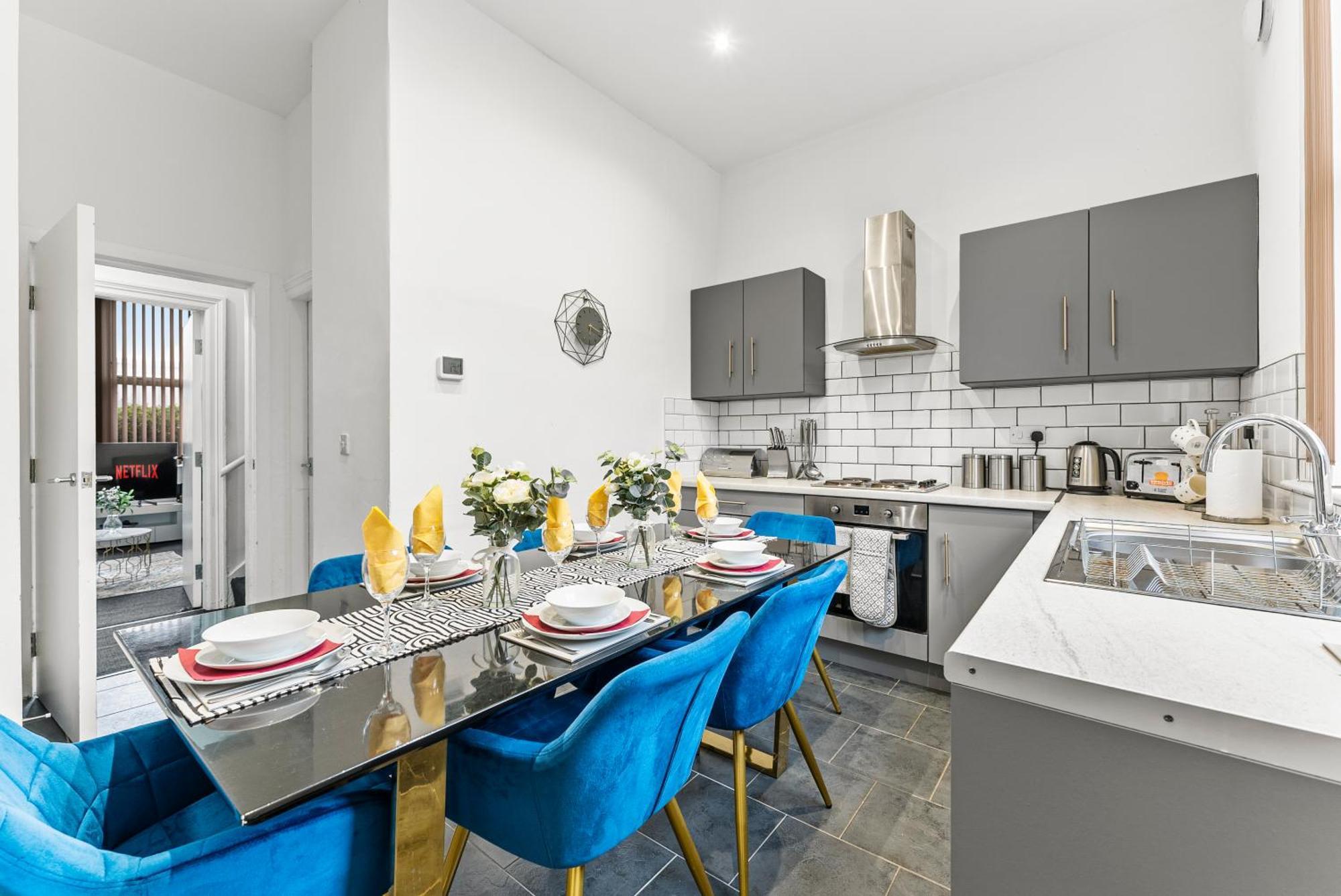 20 Percent Off! Stylish Sheffield Abode Sleeps 12 Apartment Exterior photo