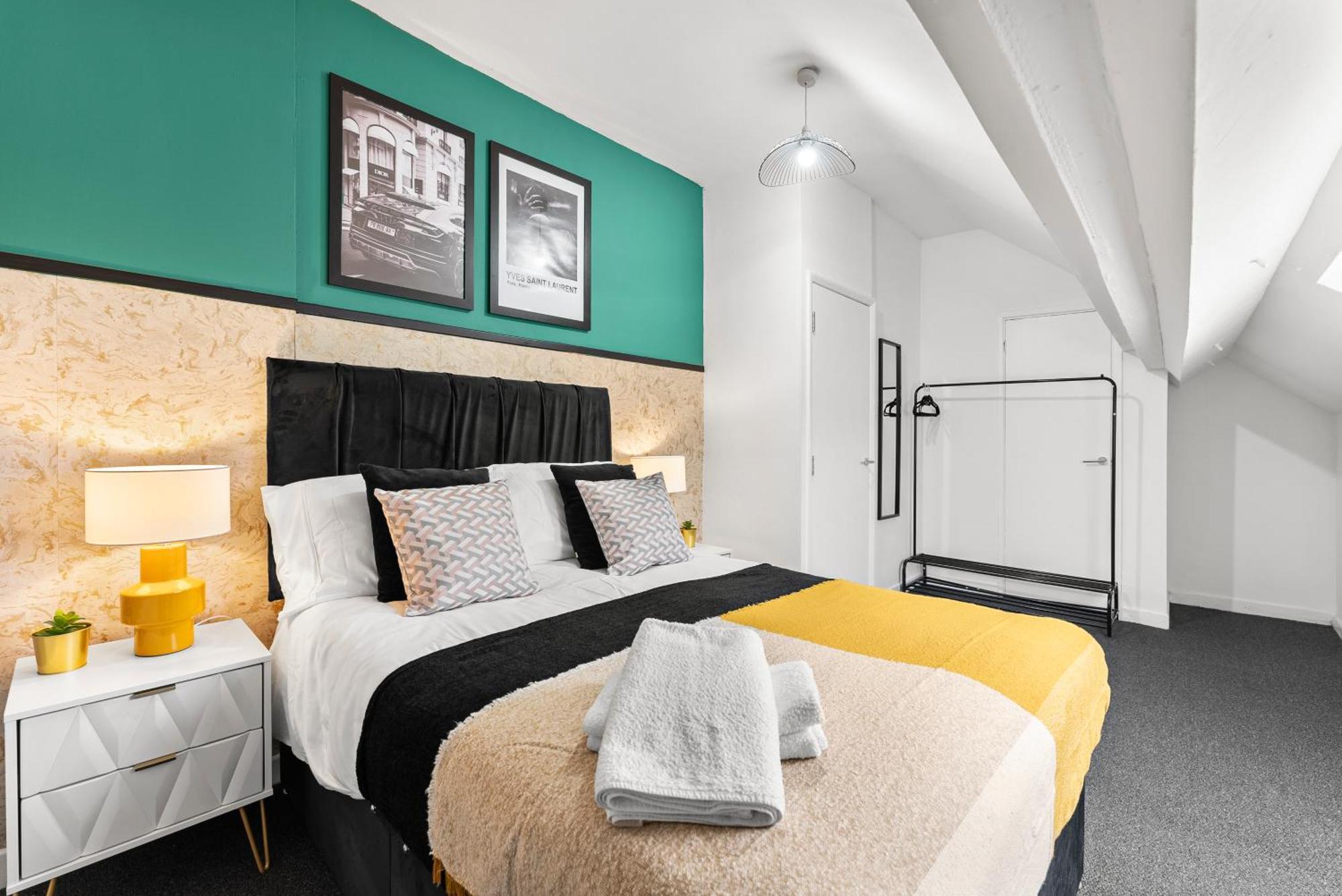 20 Percent Off! Stylish Sheffield Abode Sleeps 12 Apartment Exterior photo