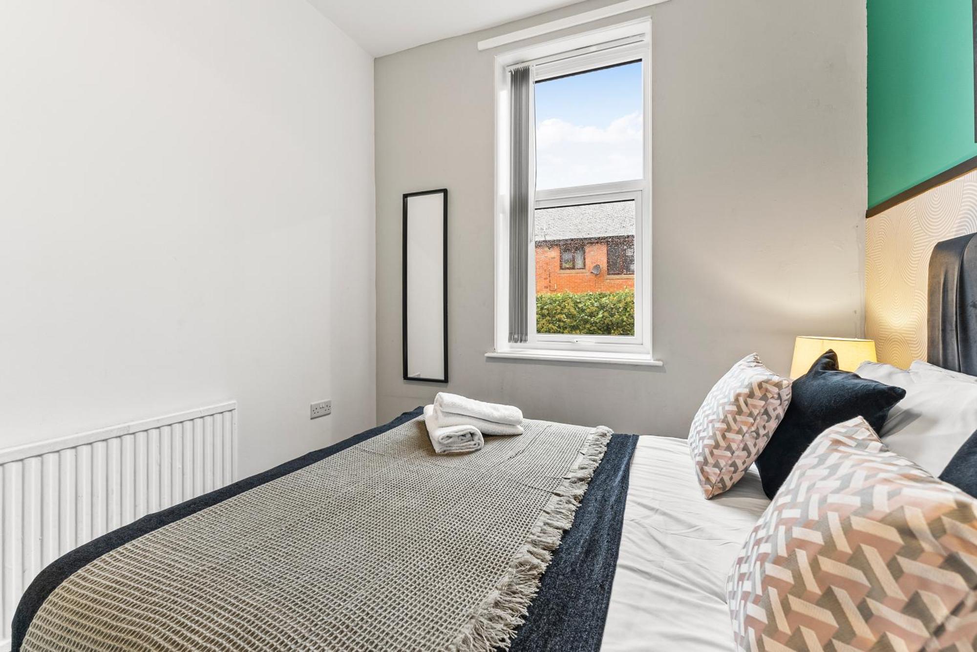 20 Percent Off! Stylish Sheffield Abode Sleeps 12 Apartment Exterior photo