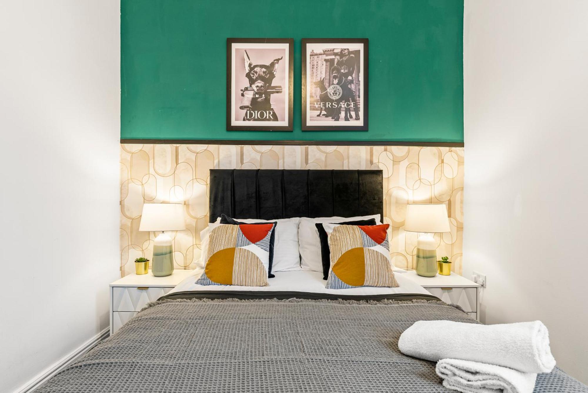20 Percent Off! Stylish Sheffield Abode Sleeps 12 Apartment Exterior photo