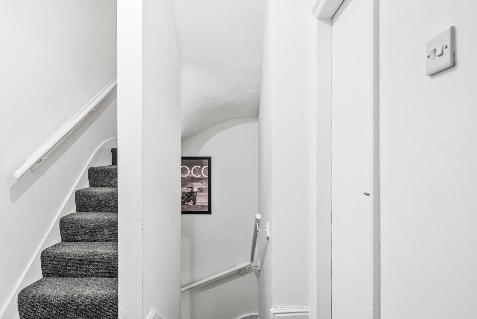 20 Percent Off! Stylish Sheffield Abode Sleeps 12 Apartment Exterior photo