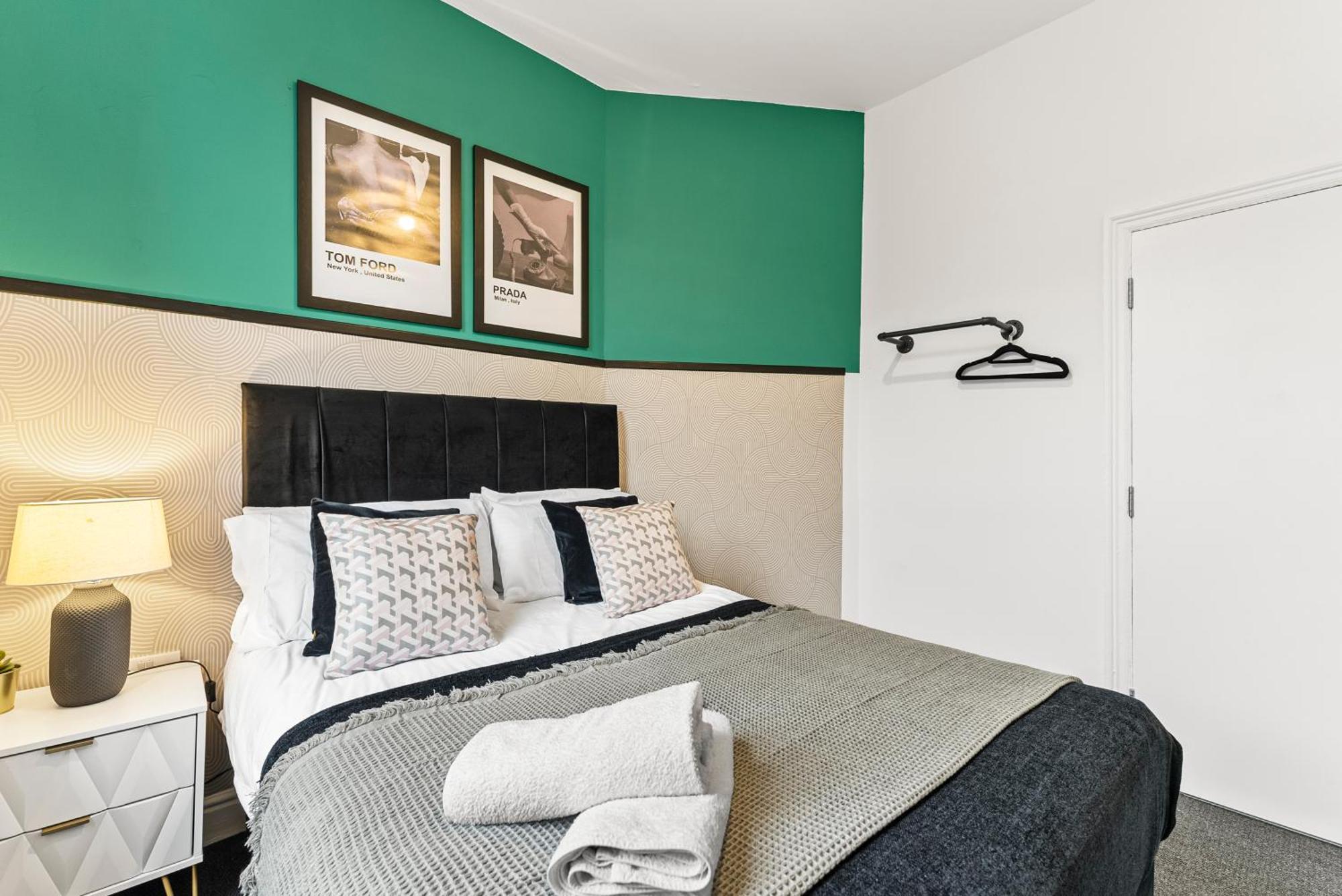 20 Percent Off! Stylish Sheffield Abode Sleeps 12 Apartment Exterior photo