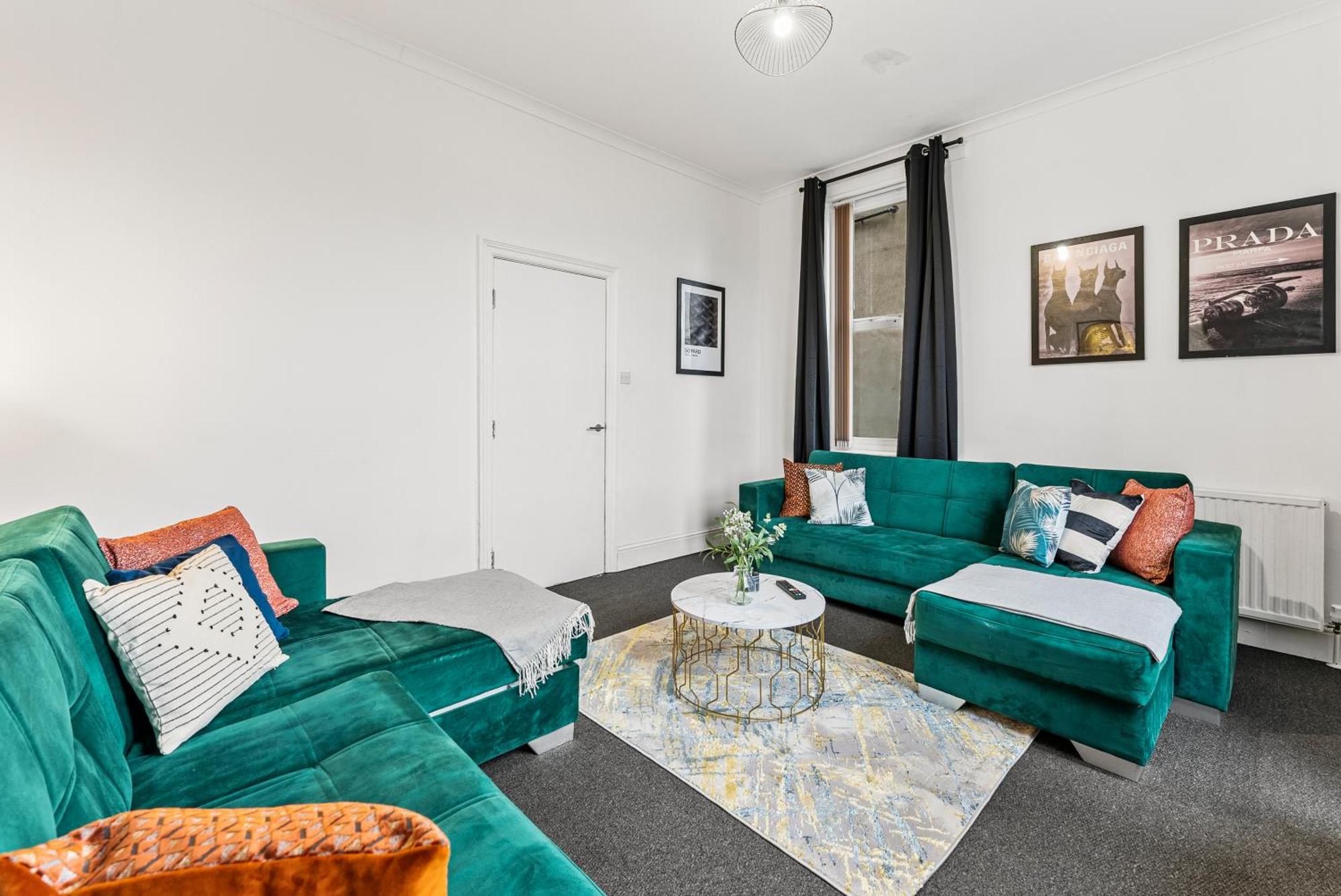 20 Percent Off! Stylish Sheffield Abode Sleeps 12 Apartment Exterior photo