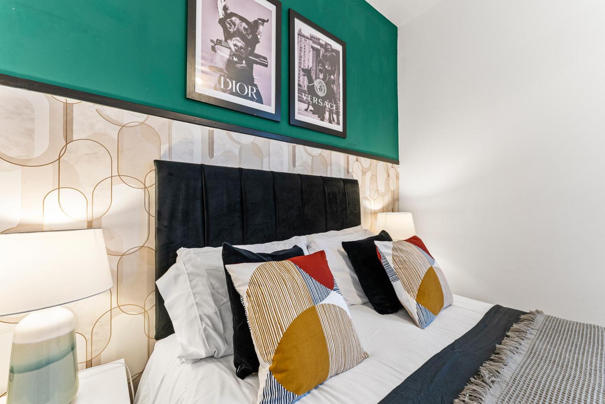 20 Percent Off! Stylish Sheffield Abode Sleeps 12 Apartment Exterior photo