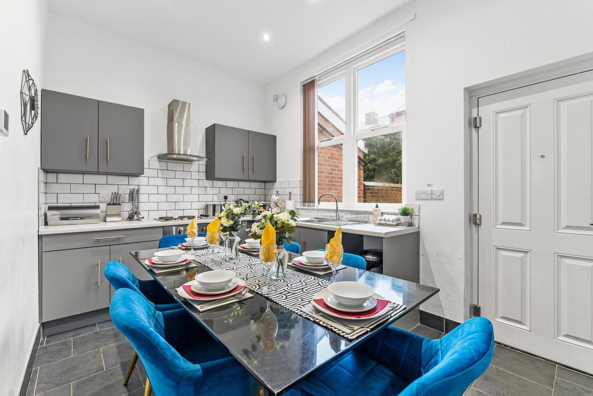 20 Percent Off! Stylish Sheffield Abode Sleeps 12 Apartment Exterior photo